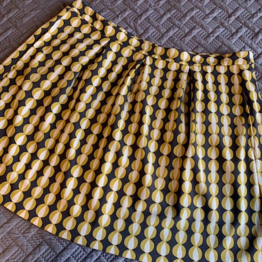 Boden Graphic Print Pleated Knee-Length Skirt